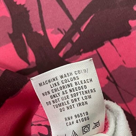 Under Armour Coldgear Size Medium Pink Camo Thermal Mock Neck 1/4 Zip Pullover - Picture 9 of 12